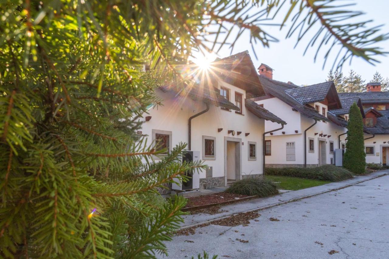 Apartmaji Potepuh Kranjska Gora Zewnętrze zdjęcie