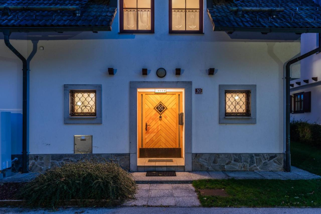 Apartmaji Potepuh Kranjska Gora Zewnętrze zdjęcie